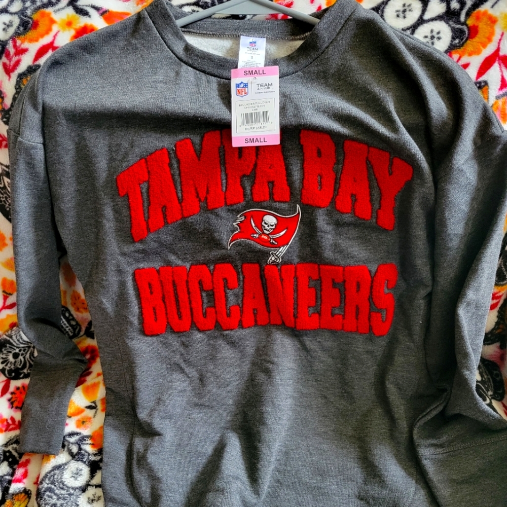 Long Sleeve Tampa Bay Shirt Offical NFL